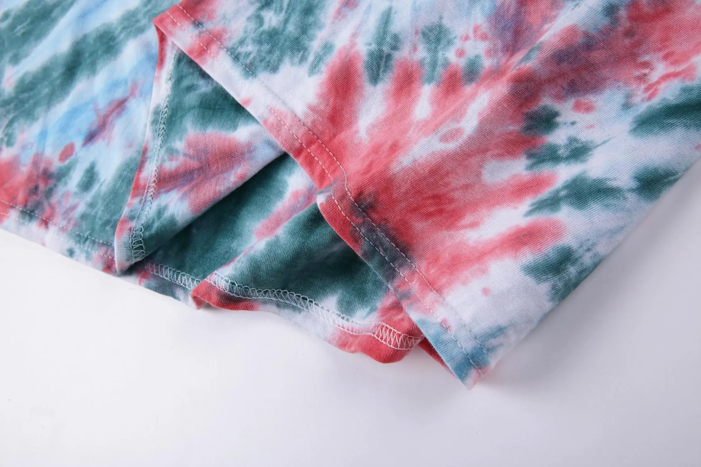 เสื้อยืดแขนสั้นลายมัดย้อม Alien Football สำหรับผู้ชายและผู้หญิง - Image 5