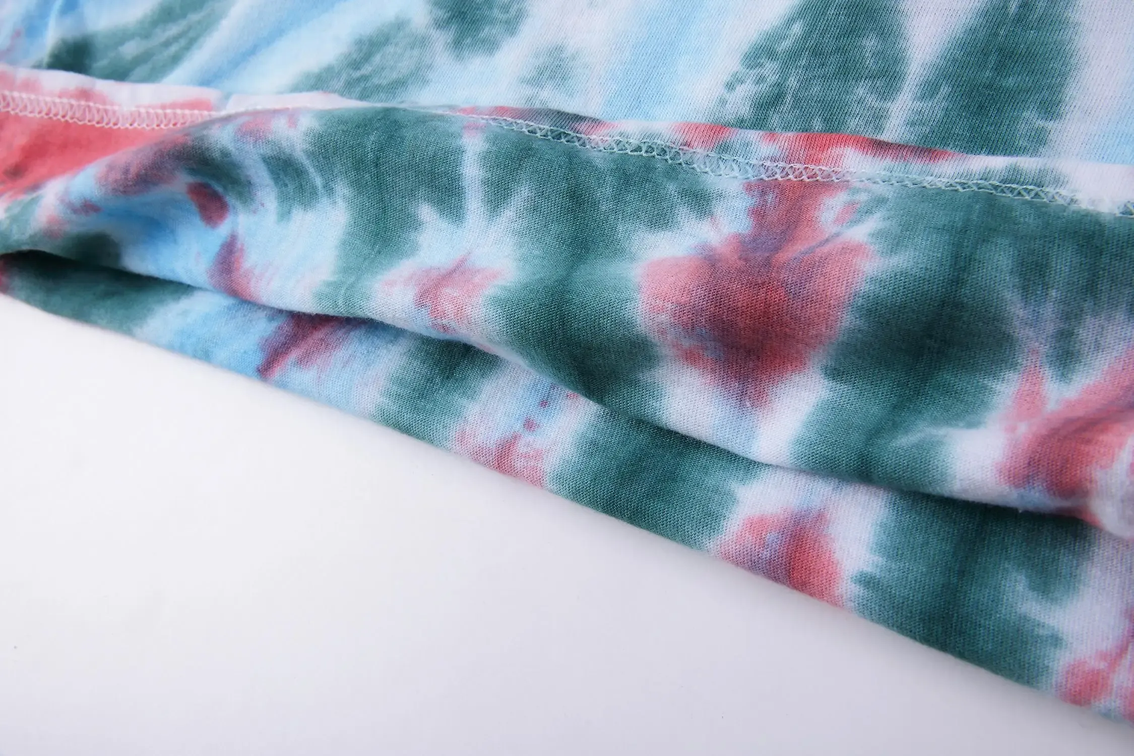 เสื้อยืดแขนสั้นลายมัดย้อม Alien Football สำหรับผู้ชายและผู้หญิง - Image 6